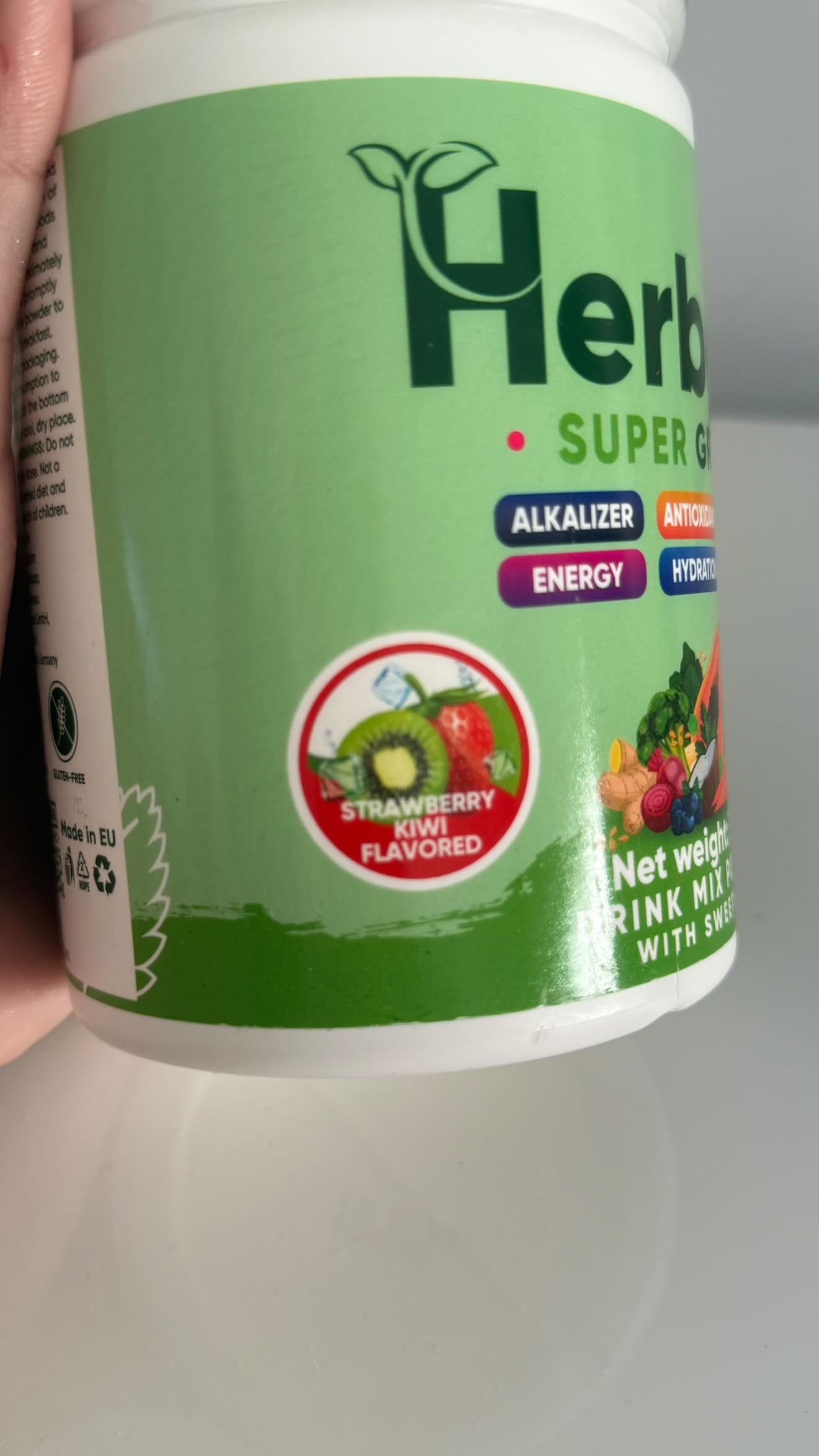 Herboxa SUPER GREENS - Morango & Kiwi